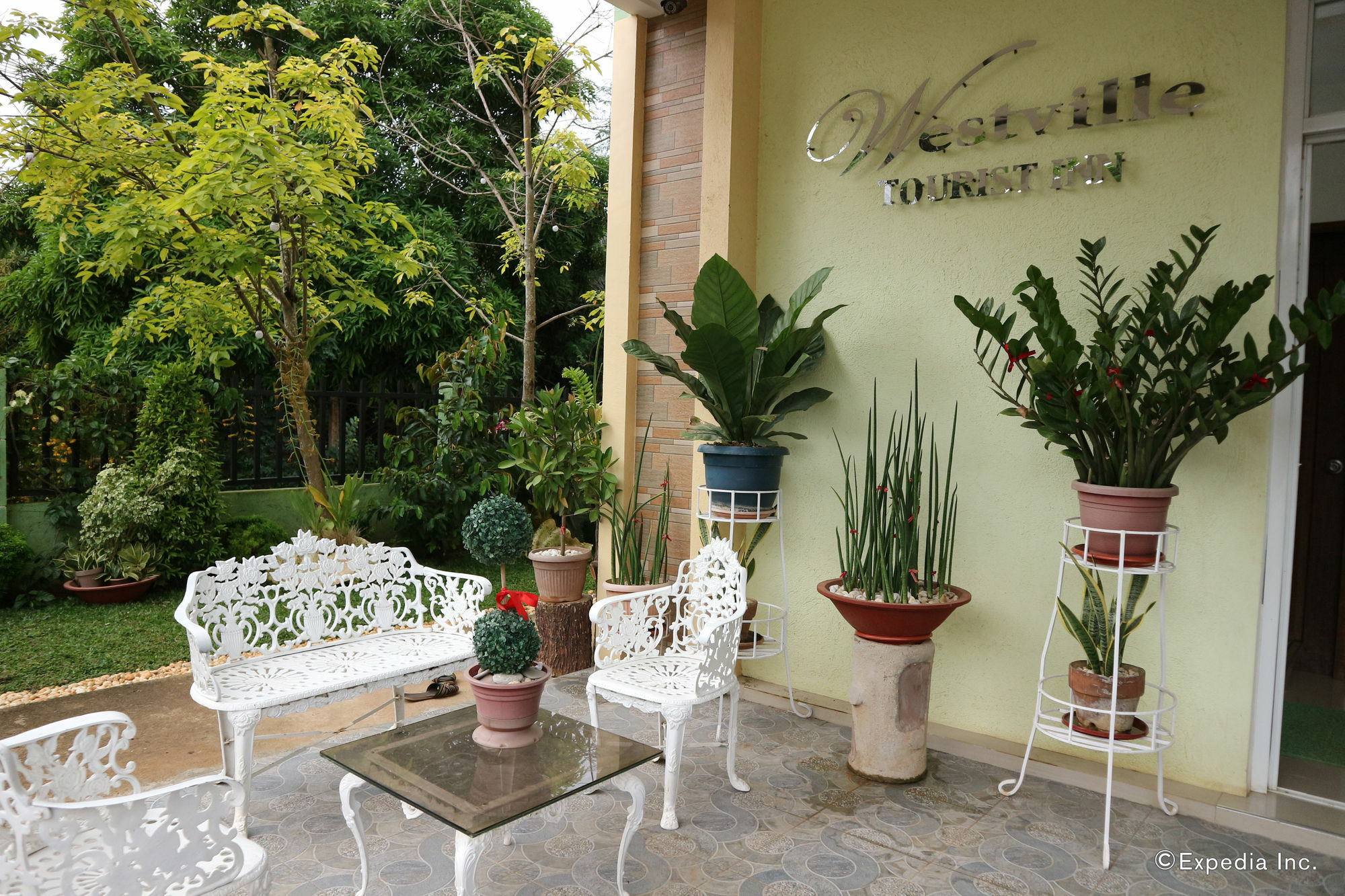 Westville Tourist Inn Puerto Princesa Exterior foto